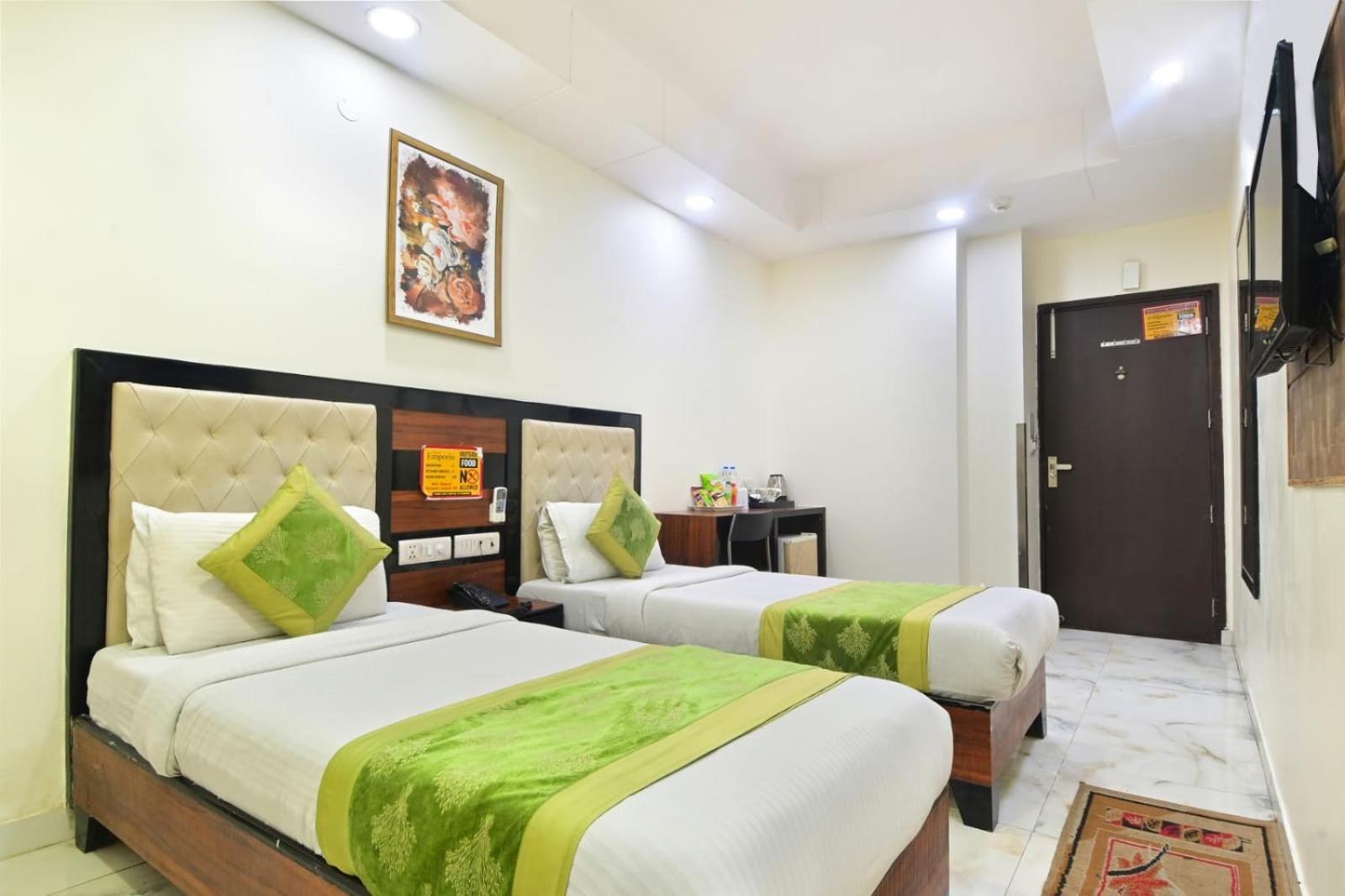 Hotel Emporio View - New Delhi Railway Station - Paharganj Exterior photo